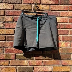 Athleta Charcoal Cargo Shorts with Aqua Details